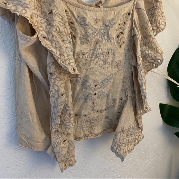 FREE PEOPLE Ruffled Eyelet Cropped Top - Picture 2 of 10